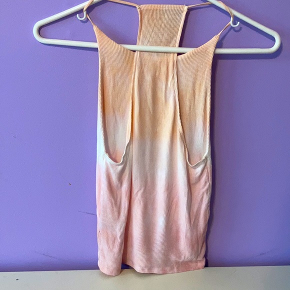 I’m selling this american eagle size xs shirt!!! - Picture 3 of 3